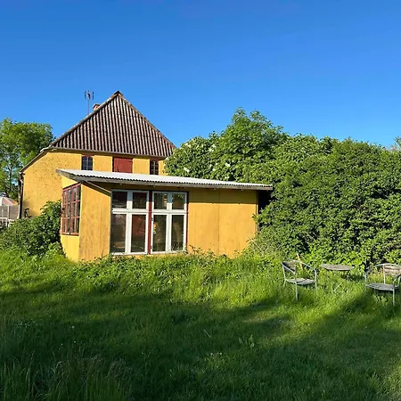 Cozy Older On Aero Søby