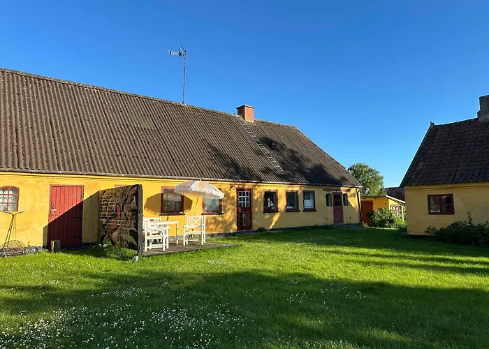 Cozy Older On Aero * Søby